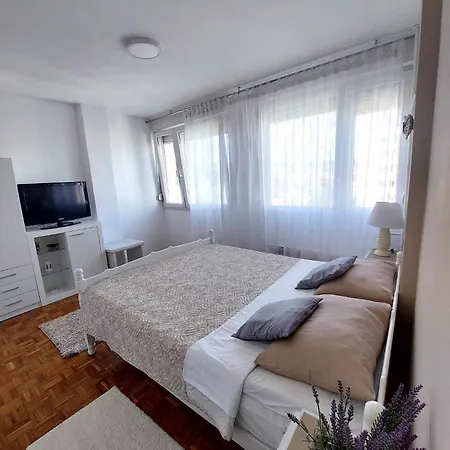 Maja Апартаменты Баня-Лука