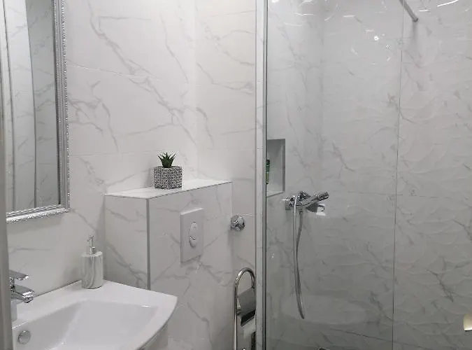 Maja דירה באניה לוקה